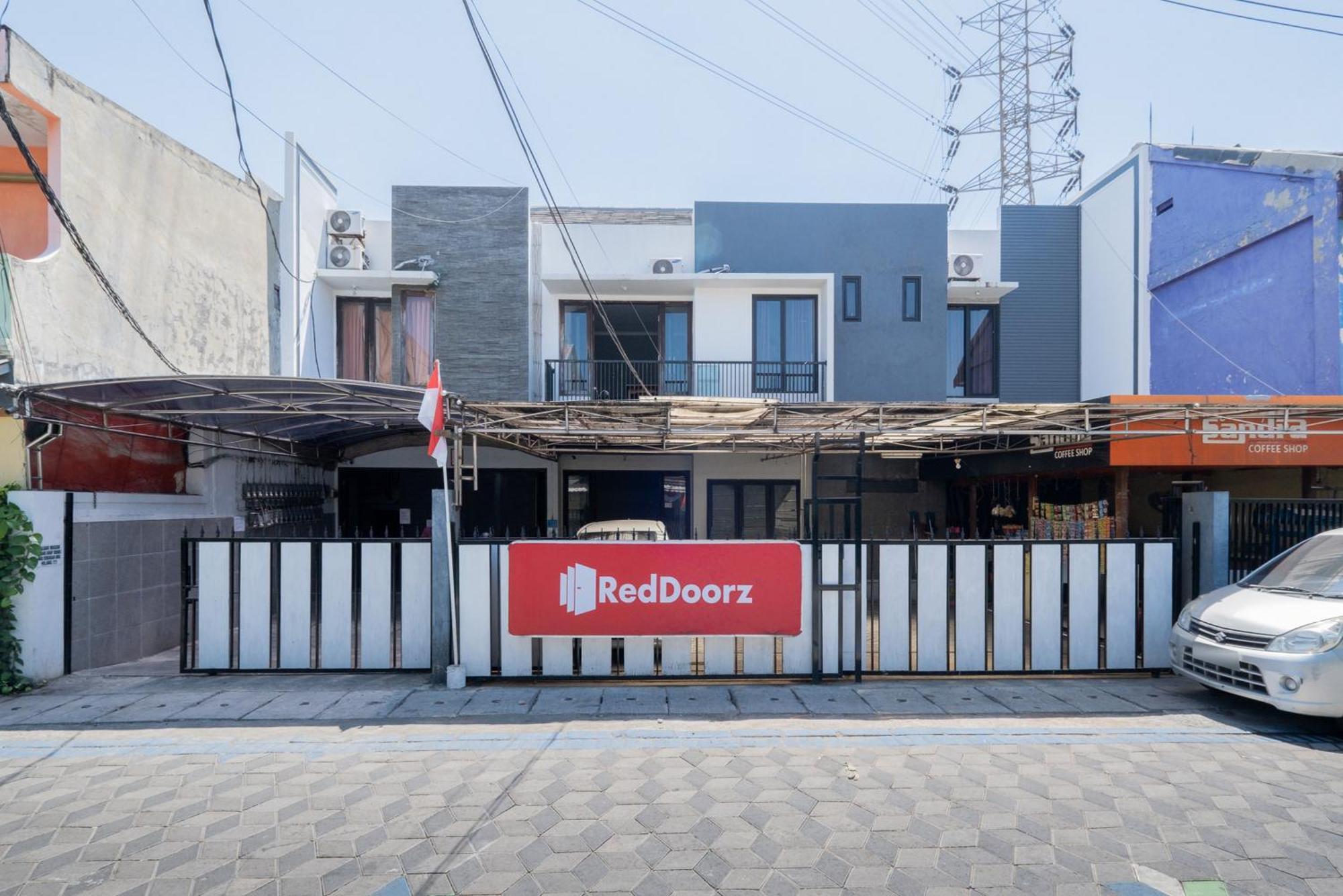 Reddoorz At Nginden 2*